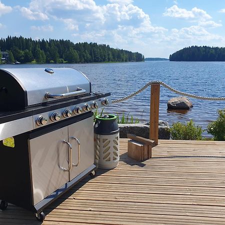 Stunning Log Cabin 45M2 On The Shore Of Kallavesi. Kuopio Buitenkant foto