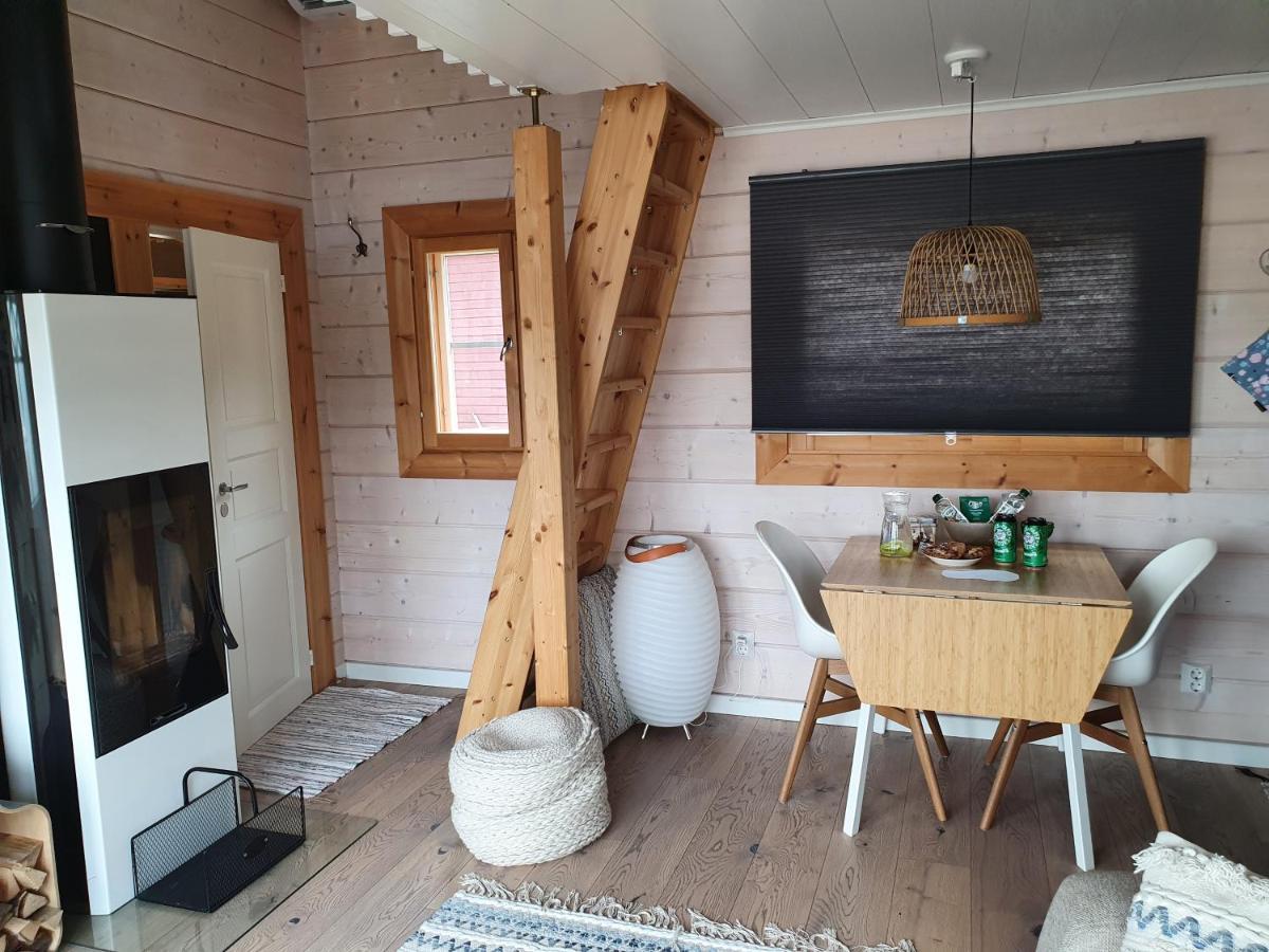 Stunning Log Cabin 45M2 On The Shore Of Kallavesi. Kuopio Buitenkant foto