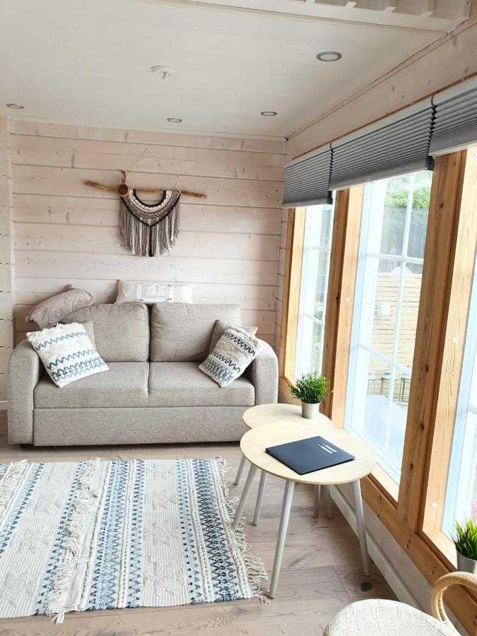 Stunning Log Cabin 45M2 On The Shore Of Kallavesi. Kuopio Buitenkant foto
