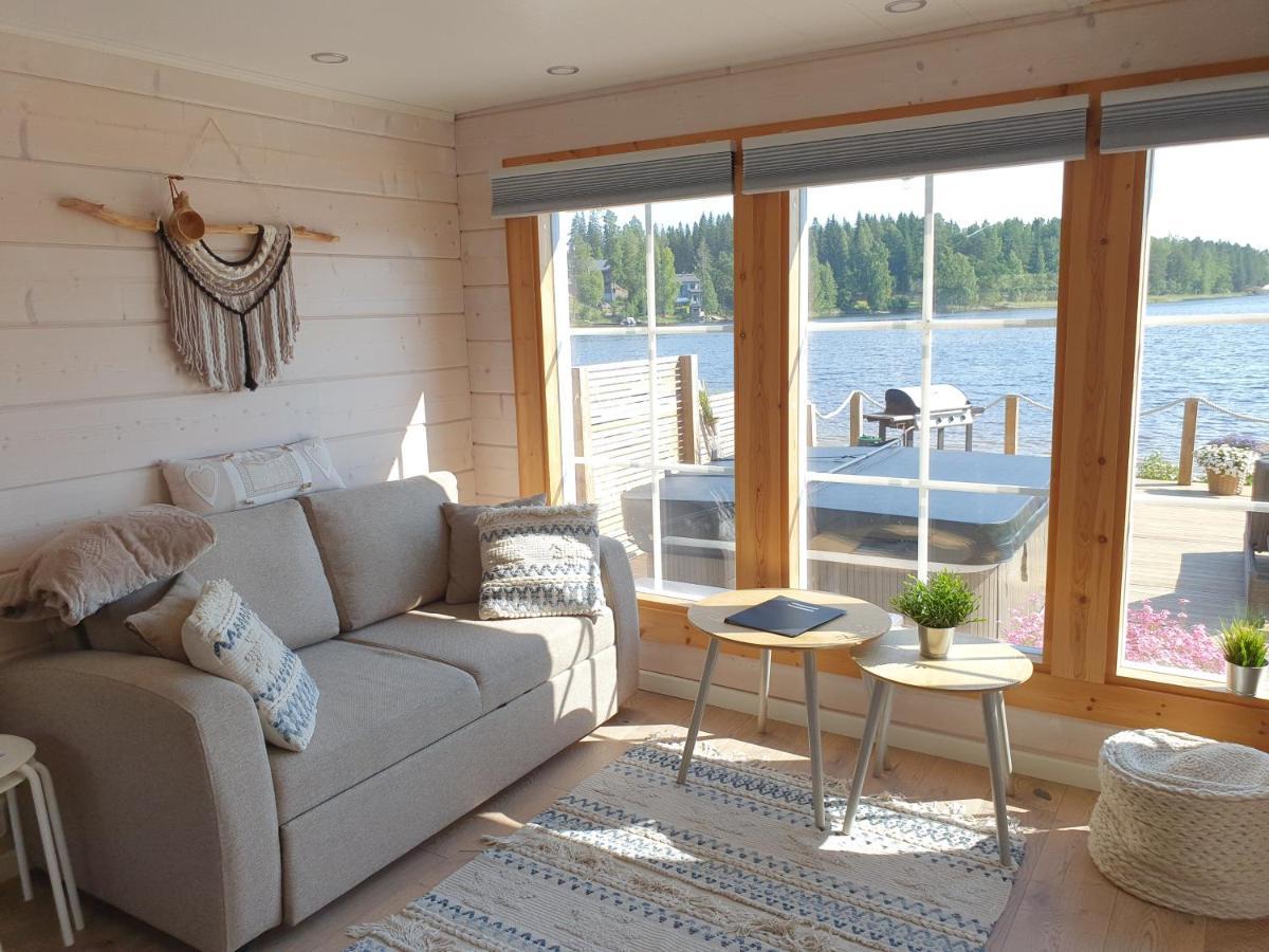 Stunning Log Cabin 45M2 On The Shore Of Kallavesi. Kuopio Buitenkant foto