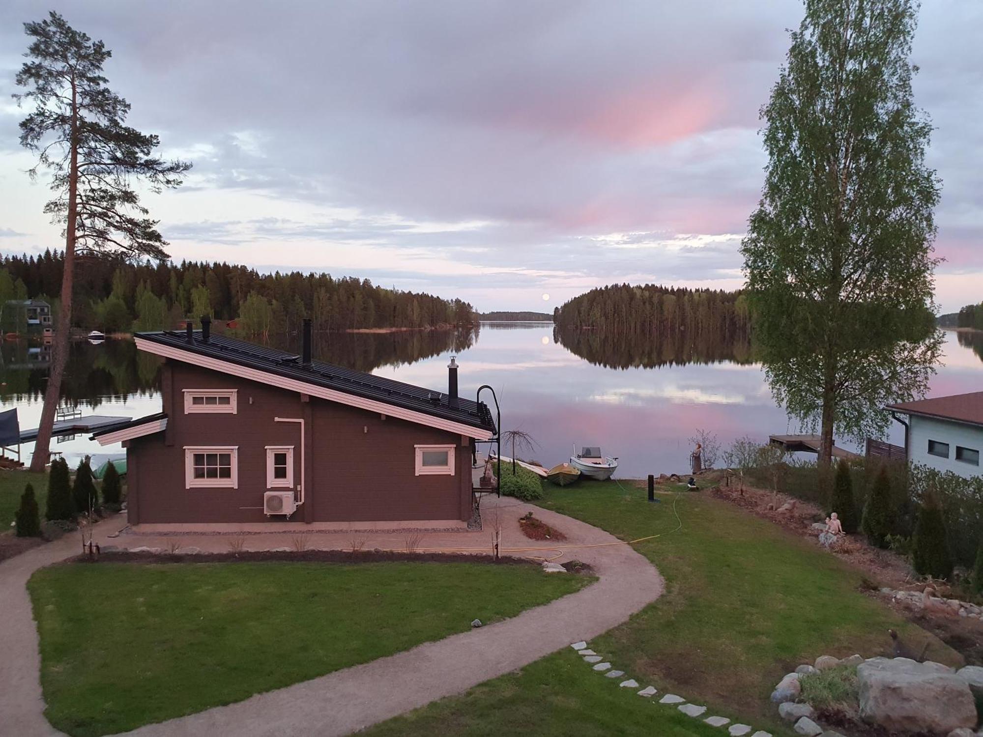 Stunning Log Cabin 45M2 On The Shore Of Kallavesi. Kuopio Buitenkant foto